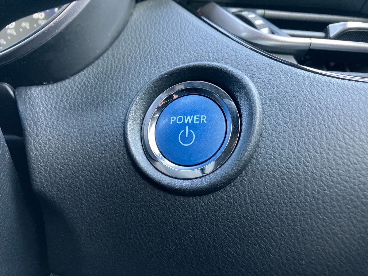 Used Toyota C-HR 2022 for sale - 77033842: Photo 38