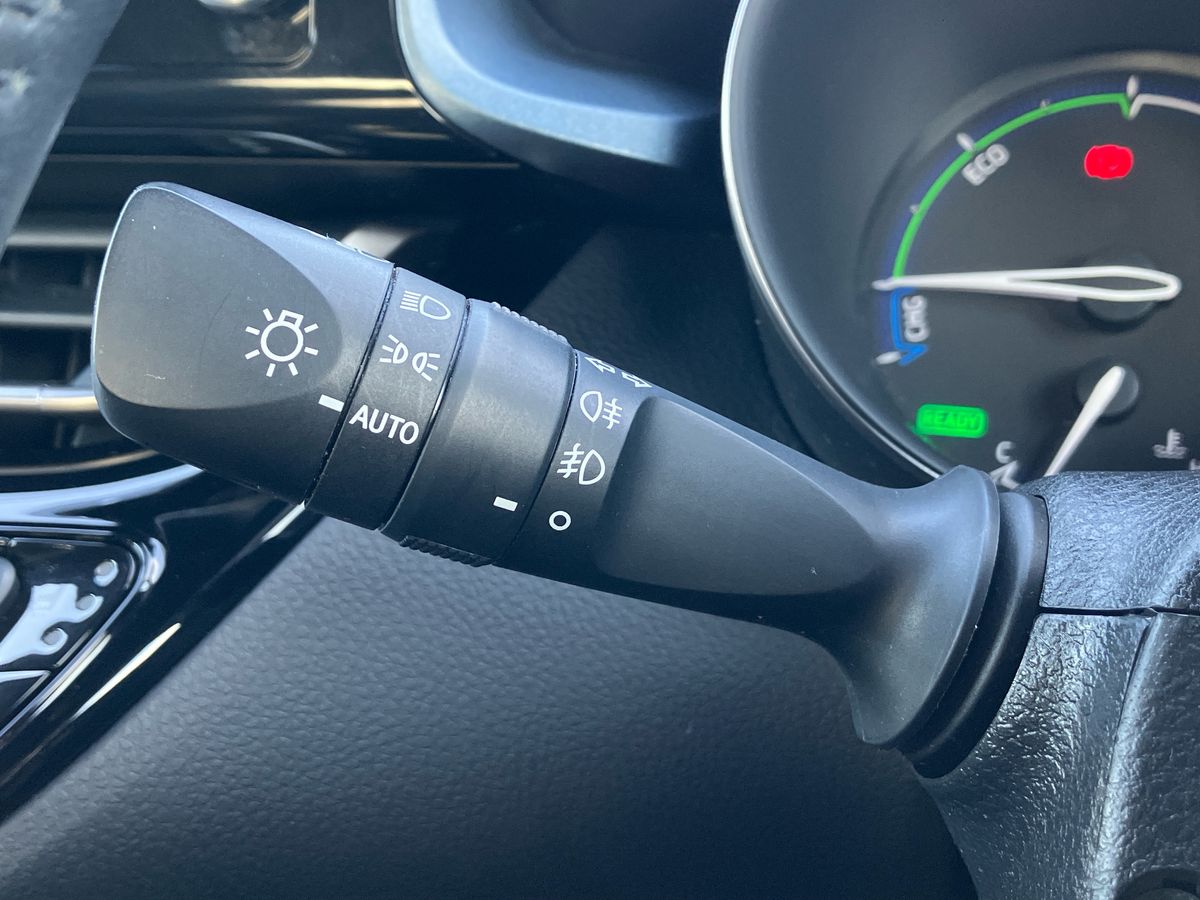 Used Toyota C-HR 2022 for sale - 77033842: Photo 39