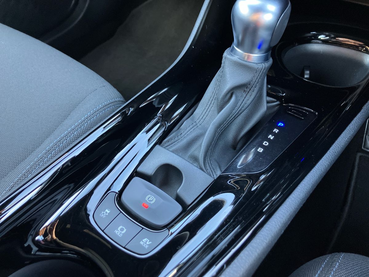 Used Toyota C-HR 2022 for sale - 77033842: Photo 46