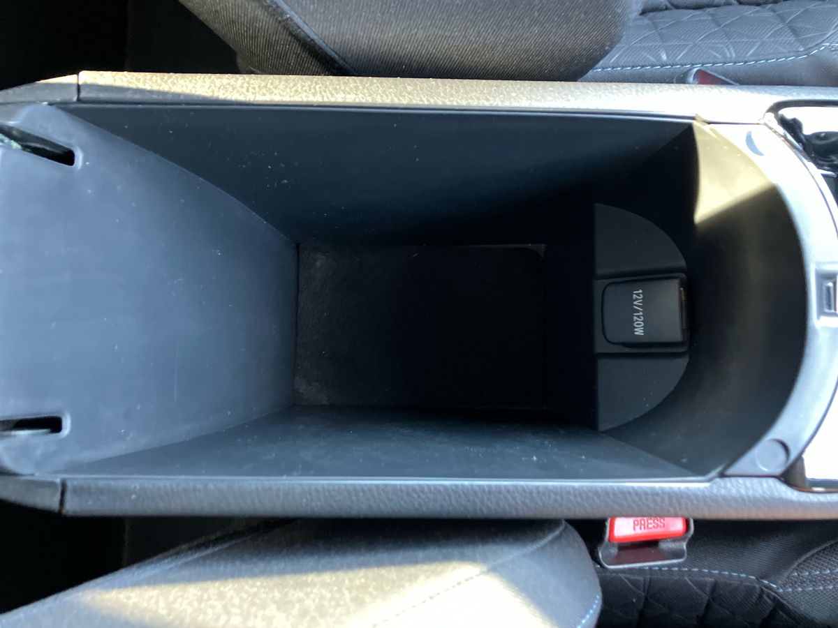 Used Toyota C-HR 2022 for sale - 77033842: Photo 47