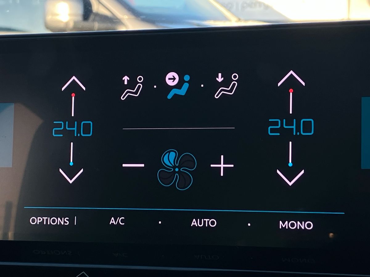 Used Citroen C4 2022 for sale - 76565810: Photo 26