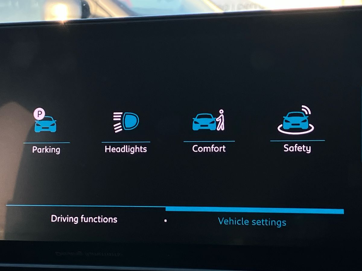 Used Citroen C4 2022 for sale - 76565810: Photo 28