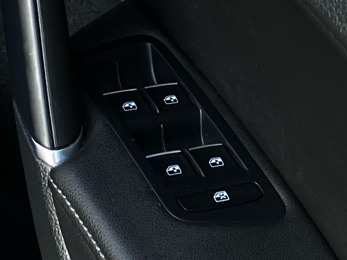 Used Volkswagen Golf 2019 for sale - 77297467: Photo 18