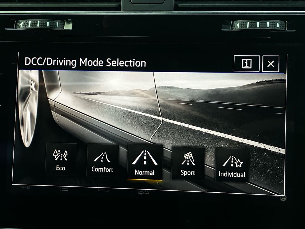 Used Volkswagen Golf 2019 for sale - 77297467: Photo 37