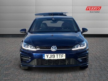 Used Volkswagen Golf 2019 for sale - 77297467: Photo