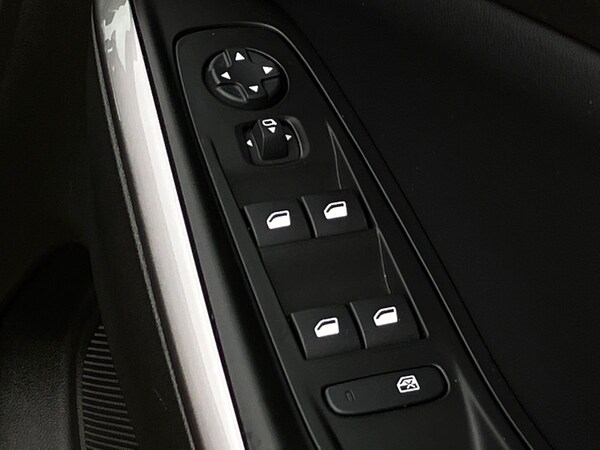 Used Vauxhall Grandland 2023 for sale - 75418233: Photo 21