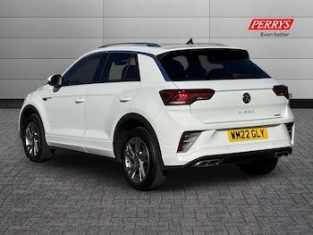 Used Volkswagen T-Roc 2022 for sale - 76142170: Photo