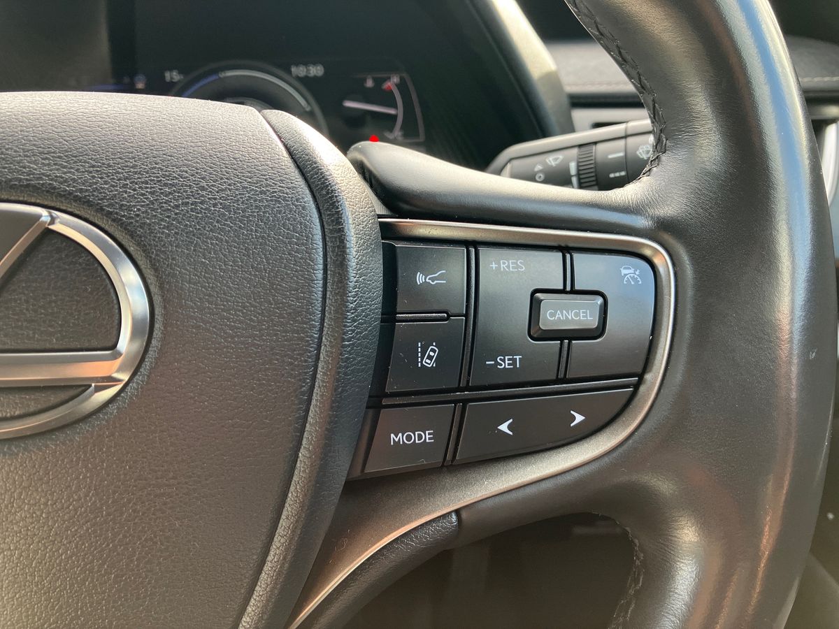 Used Lexus UX 2023 for sale - 75863194: Photo 21