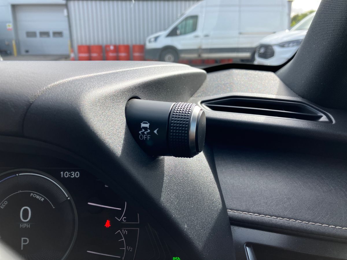 Used Lexus UX 2023 for sale - 75863194: Photo 22