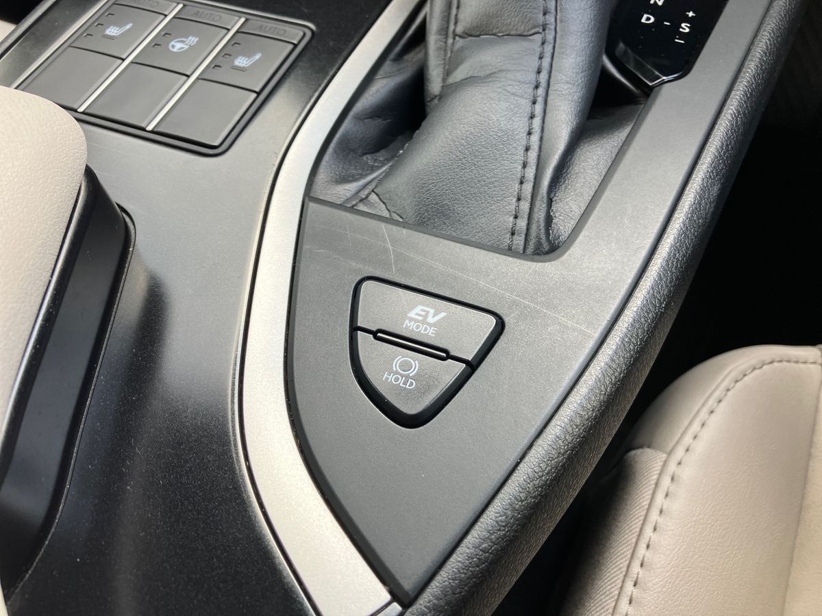 Used Lexus UX 2023 for sale - 75863194: Photo 27