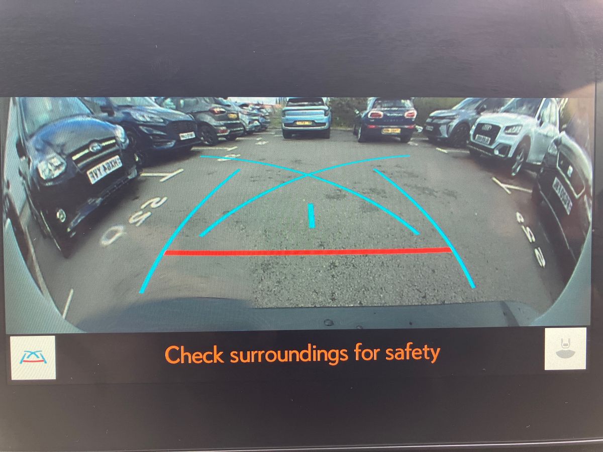 Used Lexus UX 2023 for sale - 75863194: Photo 30
