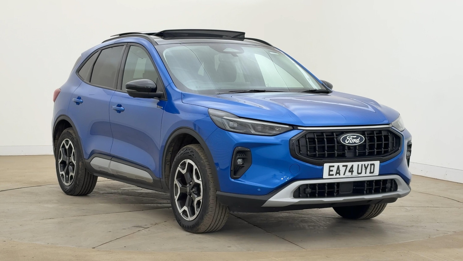 Used Ford Kuga 2024 for sale - 76663279: Photo 1