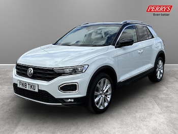 Used Volkswagen T-Roc 2018 for sale - 78532211: Photo