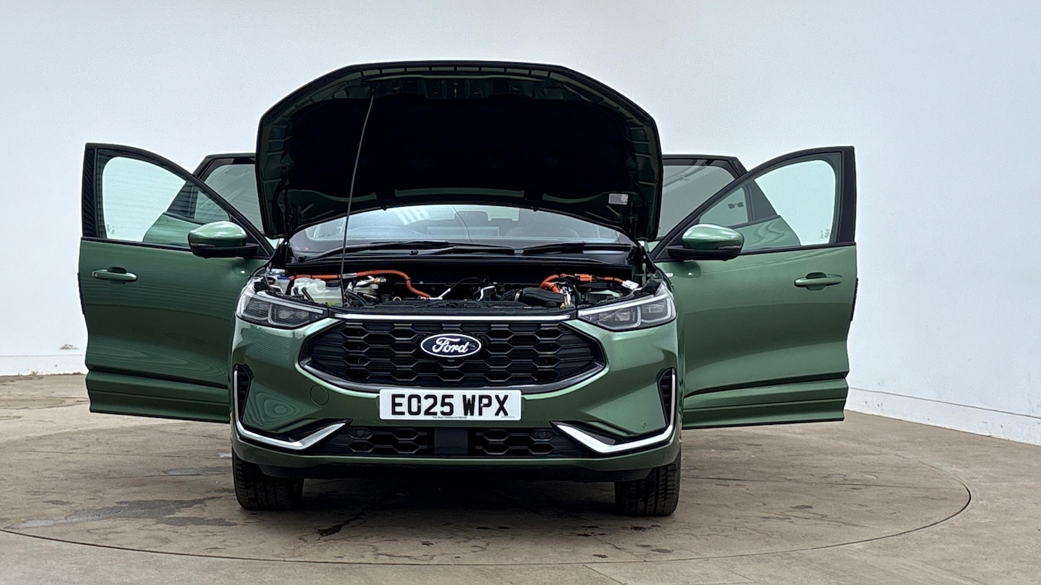 Used Ford Kuga 2025 for sale - 76969360: Photo 11