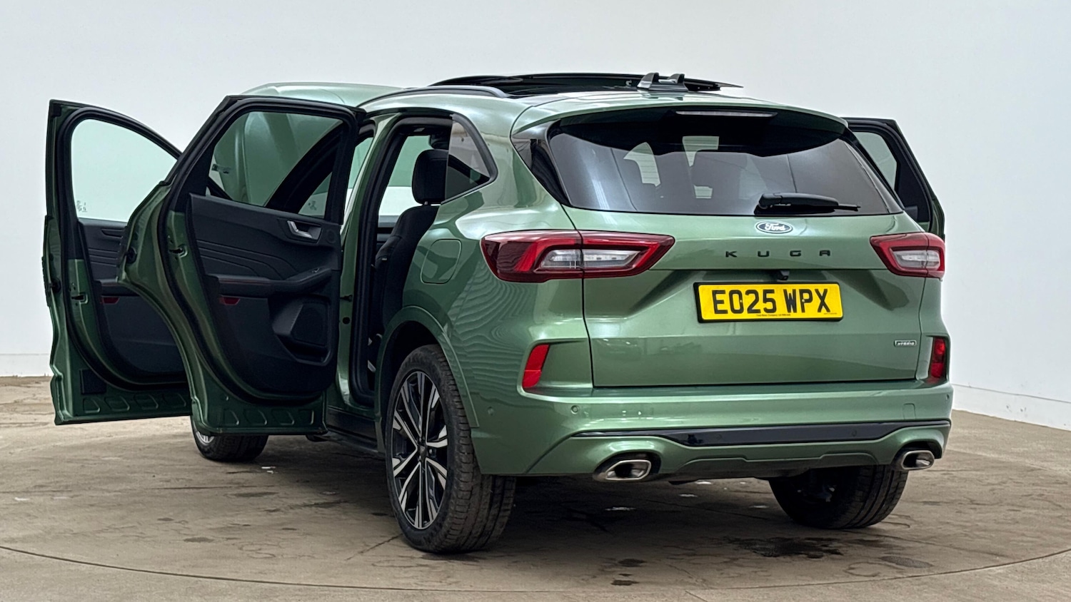 Used Ford Kuga 2025 for sale - 76969360: Photo 9