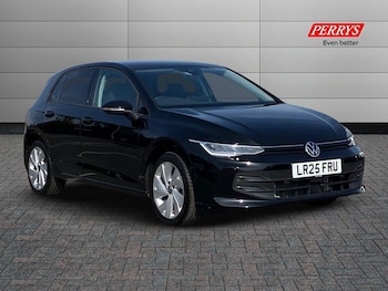 Used Volkswagen Golf 2025 for sale - 75582405: Photo