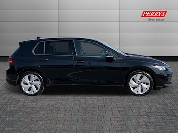 Used Volkswagen Golf 2025 for sale - 75582405: Photo