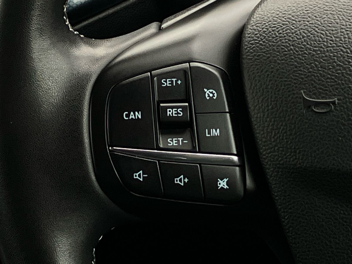 Used Ford Focus 2022 for sale - 76491244: Photo 16