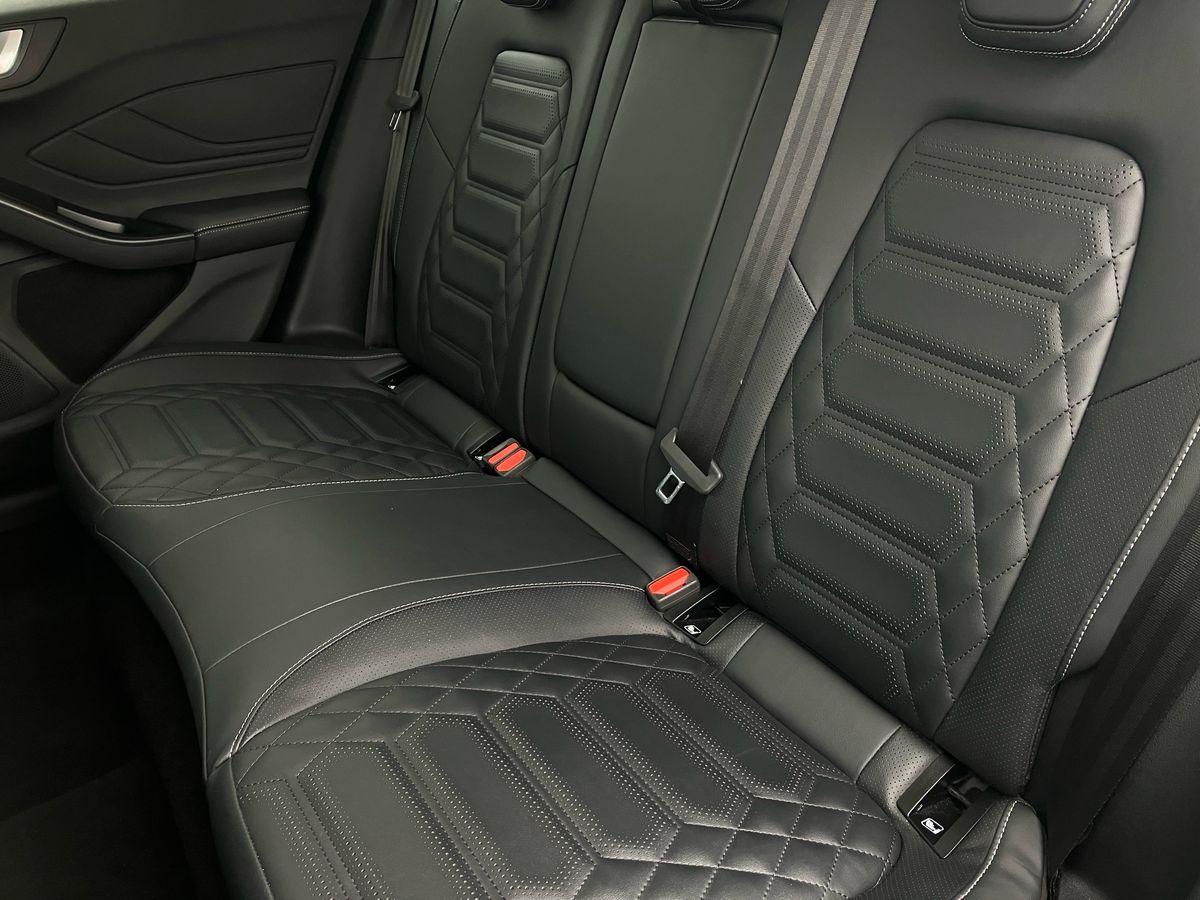 Used Ford Focus 2022 for sale - 76491244: Photo 19