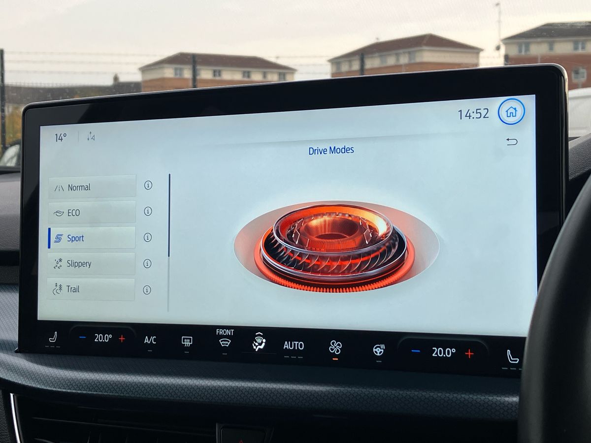 Used Ford Focus 2022 for sale - 76491244: Photo 28