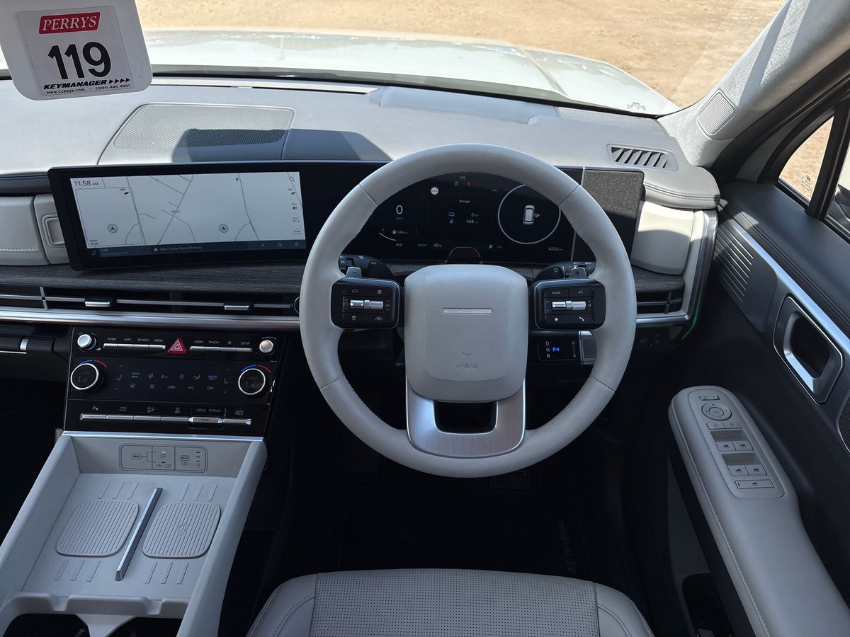 Used Hyundai Santa Fe 2025 for sale - 77562728: Photo 16