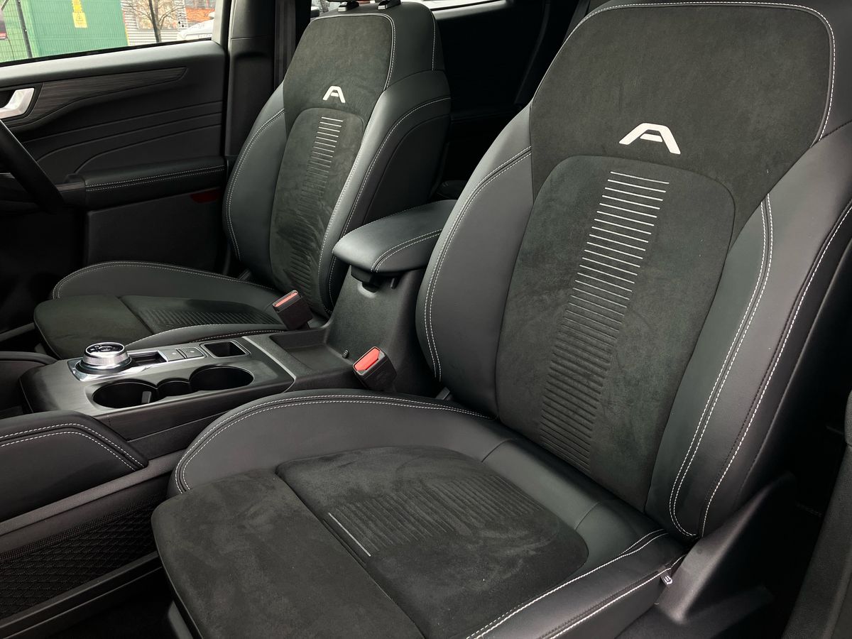 Used Ford Kuga 2025 for sale - 76650645: Photo 23