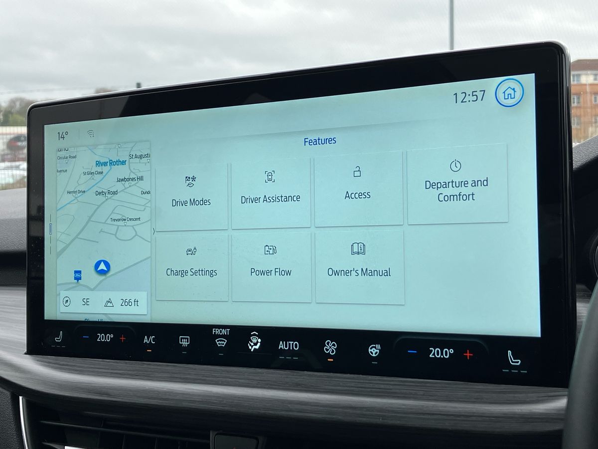 Used Ford Kuga 2025 for sale - 76650645: Photo 27