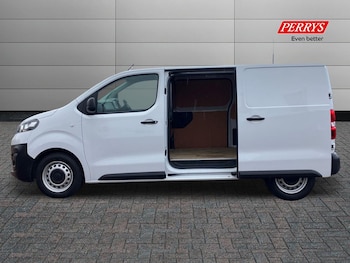 Used Vauxhall Vivaro 2023 for sale - 76230610: Photo