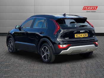Used Kia Niro 2024 for sale - 76090436: Photo 2
