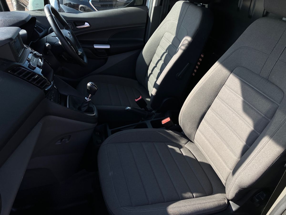 Used Ford Transit Connect 2024 for sale - 76263996: Photo 7