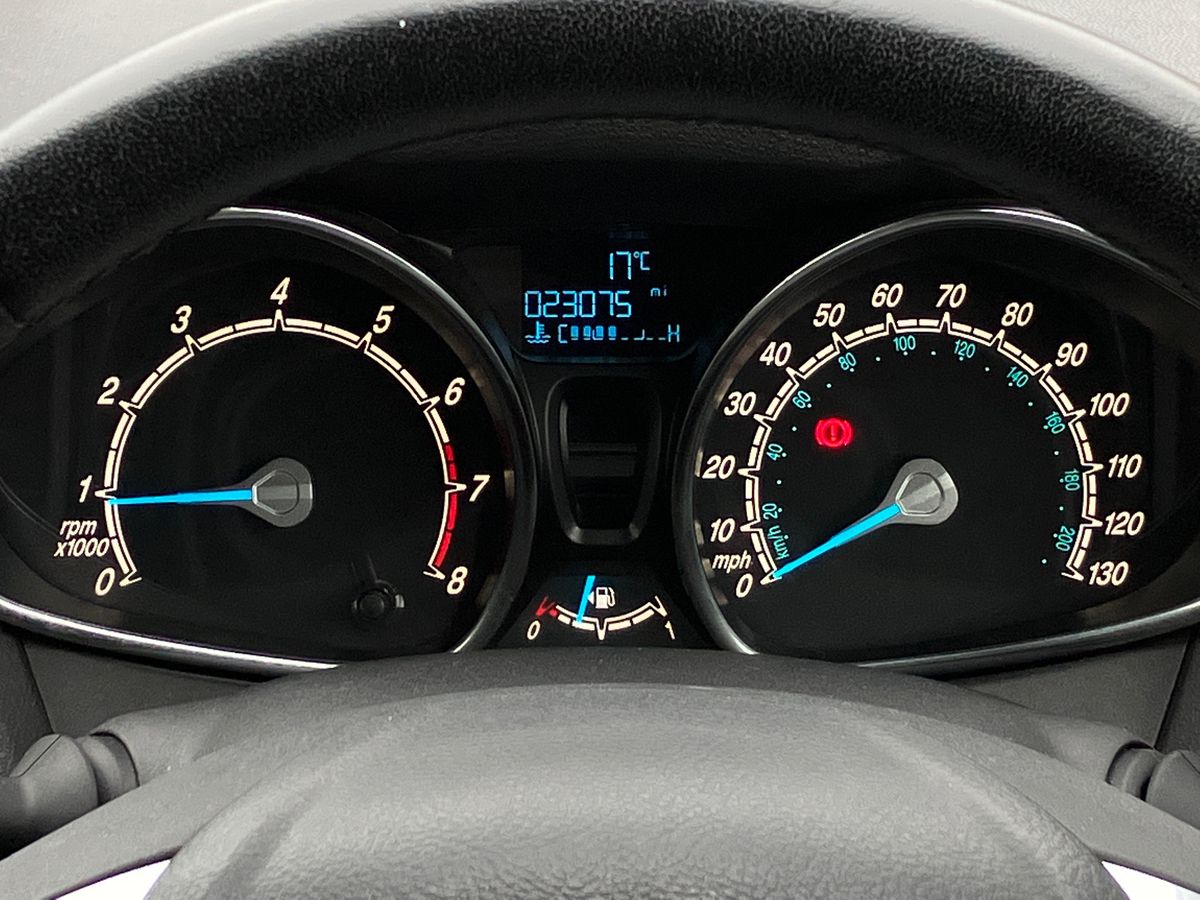 Used Ford Fiesta 2016 for sale - 76142130: Photo 16