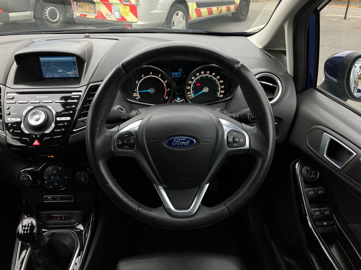 Used Ford Fiesta 2016 for sale - 76142130: Photo 17