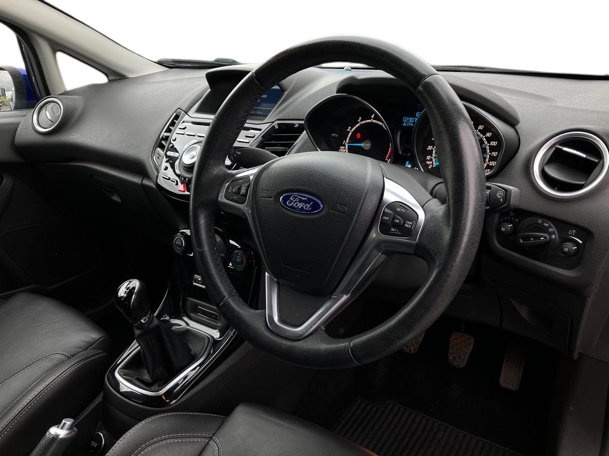 Used Ford Fiesta 2016 for sale - 76142130: Photo 9