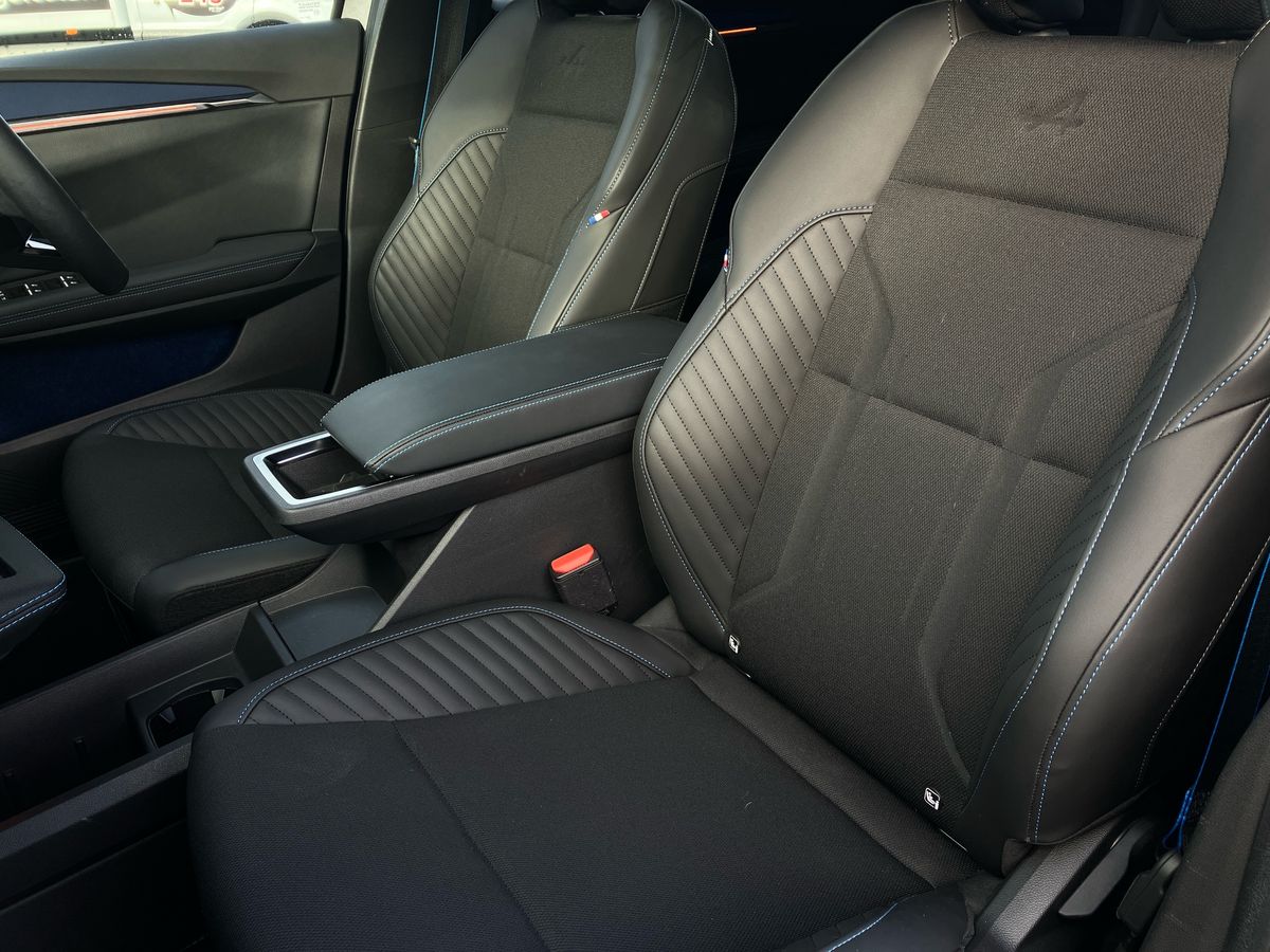 Used Renault Scenic E-Tech 2024 for sale - 76542418: Photo 23