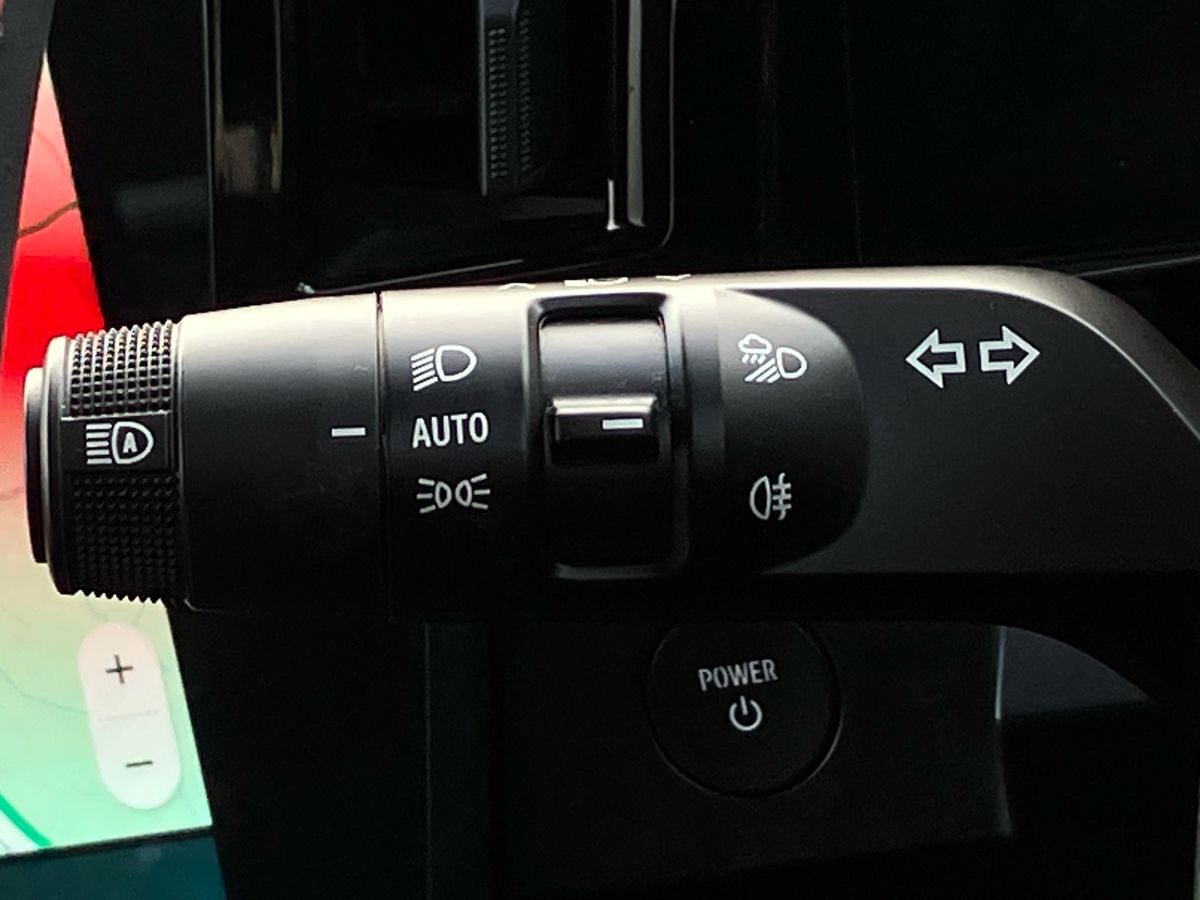 Used Renault Scenic E-Tech 2024 for sale - 76542418: Photo 43