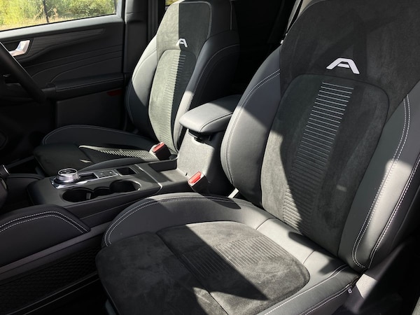 Used Ford Kuga 2024 for sale - 75661515: Photo 26