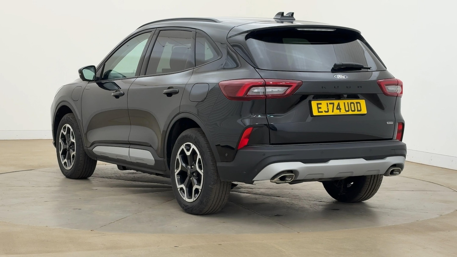 Used Ford Kuga 2024 for sale - 76807818: Photo 2