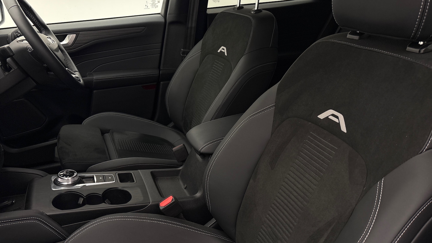 Used Ford Kuga 2024 for sale - 76807818: Photo 21