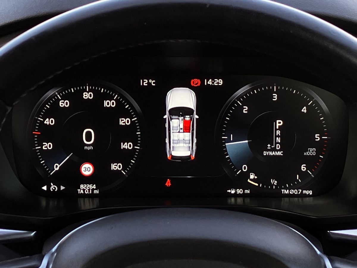 Used Volvo XC60 2018 for sale - 77666326: Photo 14