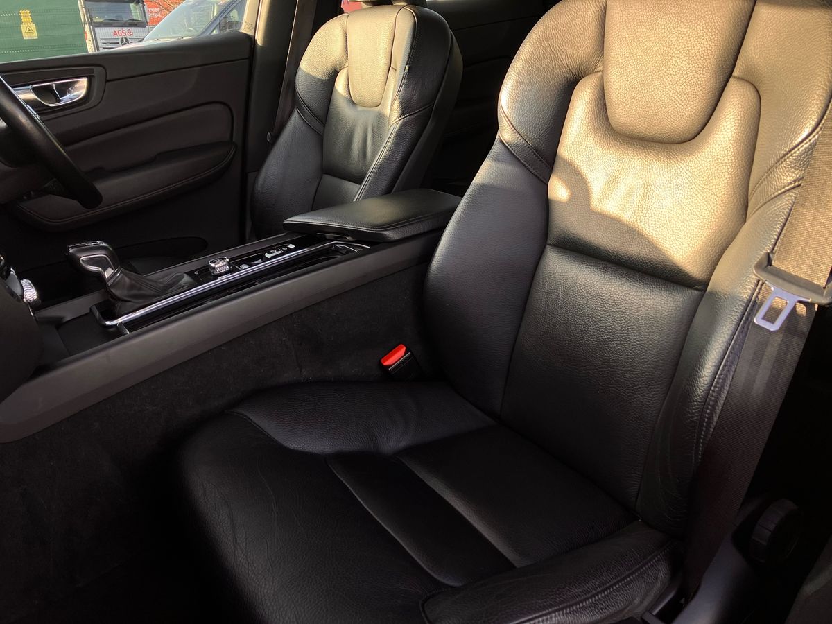 Used Volvo XC60 2018 for sale - 77666326: Photo 22