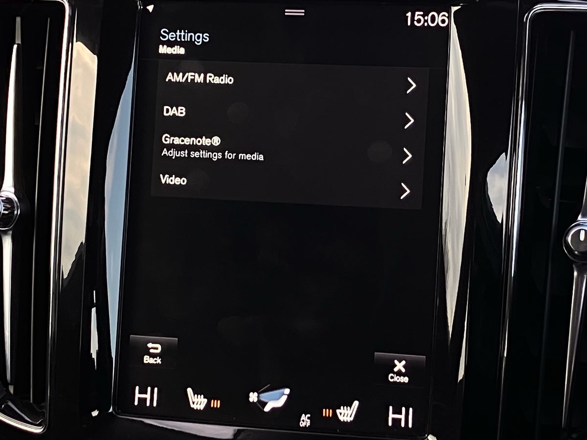 Used Volvo XC60 2018 for sale - 77666326: Photo 32