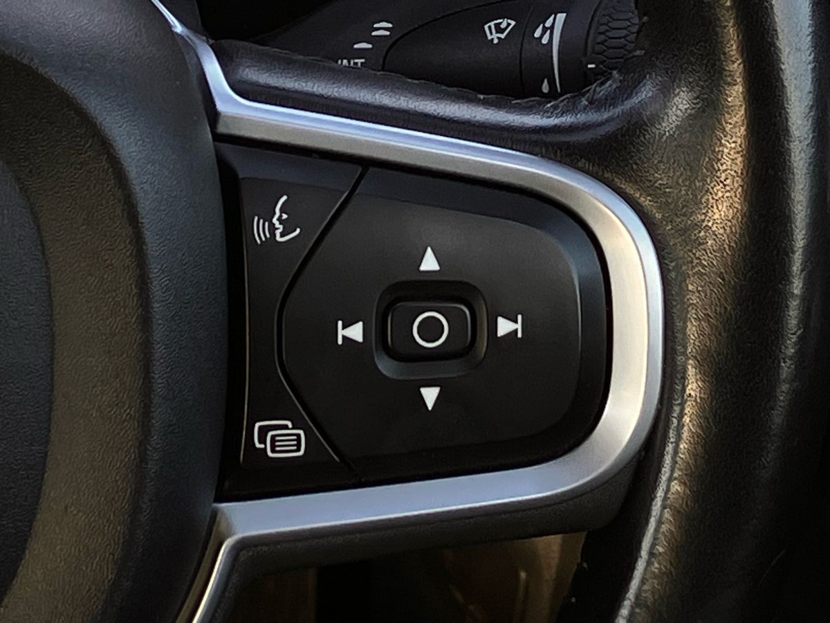 Used Volvo XC60 2018 for sale - 77666326: Photo 38