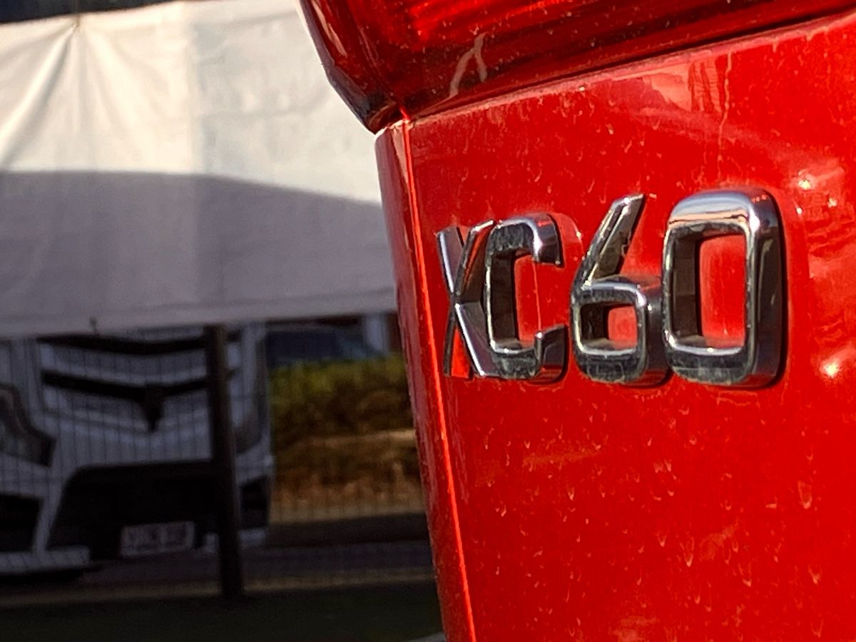 Used Volvo XC60 2018 for sale - 77666326: Photo 42