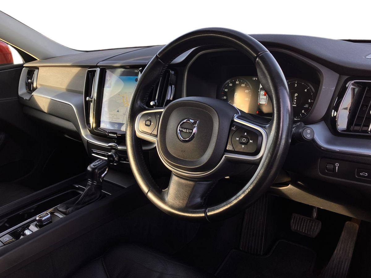 Used Volvo XC60 2018 for sale - 77666326: Photo 8