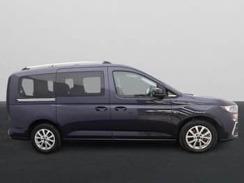 Used Ford Grand Tourneo Connect 2023 for sale - 79827425: Photo