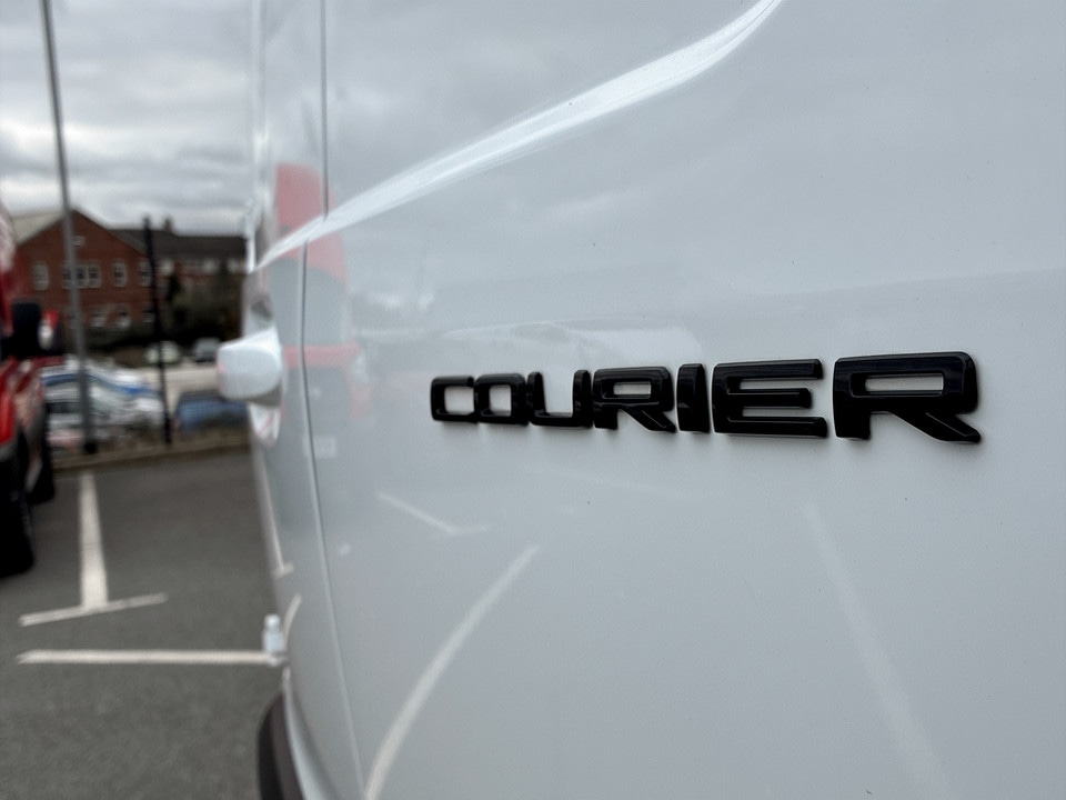 Used Ford Transit Courier 2025 for sale - 77666503: Photo 38