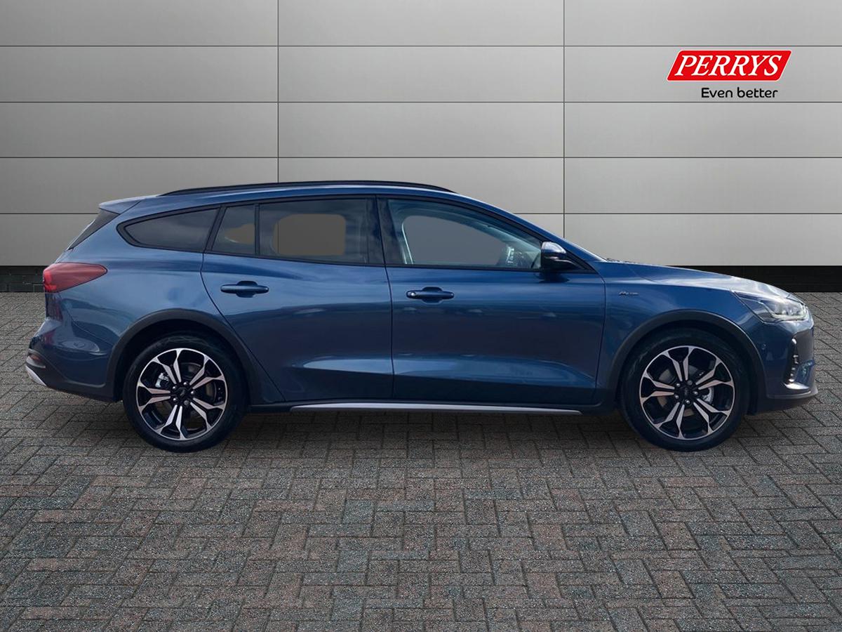 Used Ford Focus 2025 for sale - 76288200: Photo 3