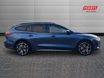 Used Ford Focus 2025 for sale - 76288200: Photo