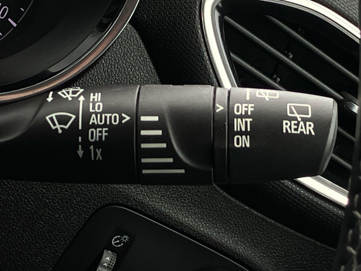 Used Vauxhall Crossland 2022 for sale - 76706799: Photo 35