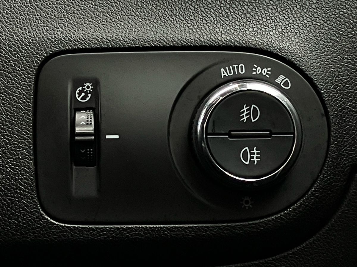 Used Vauxhall Crossland 2022 for sale - 76706799: Photo 36